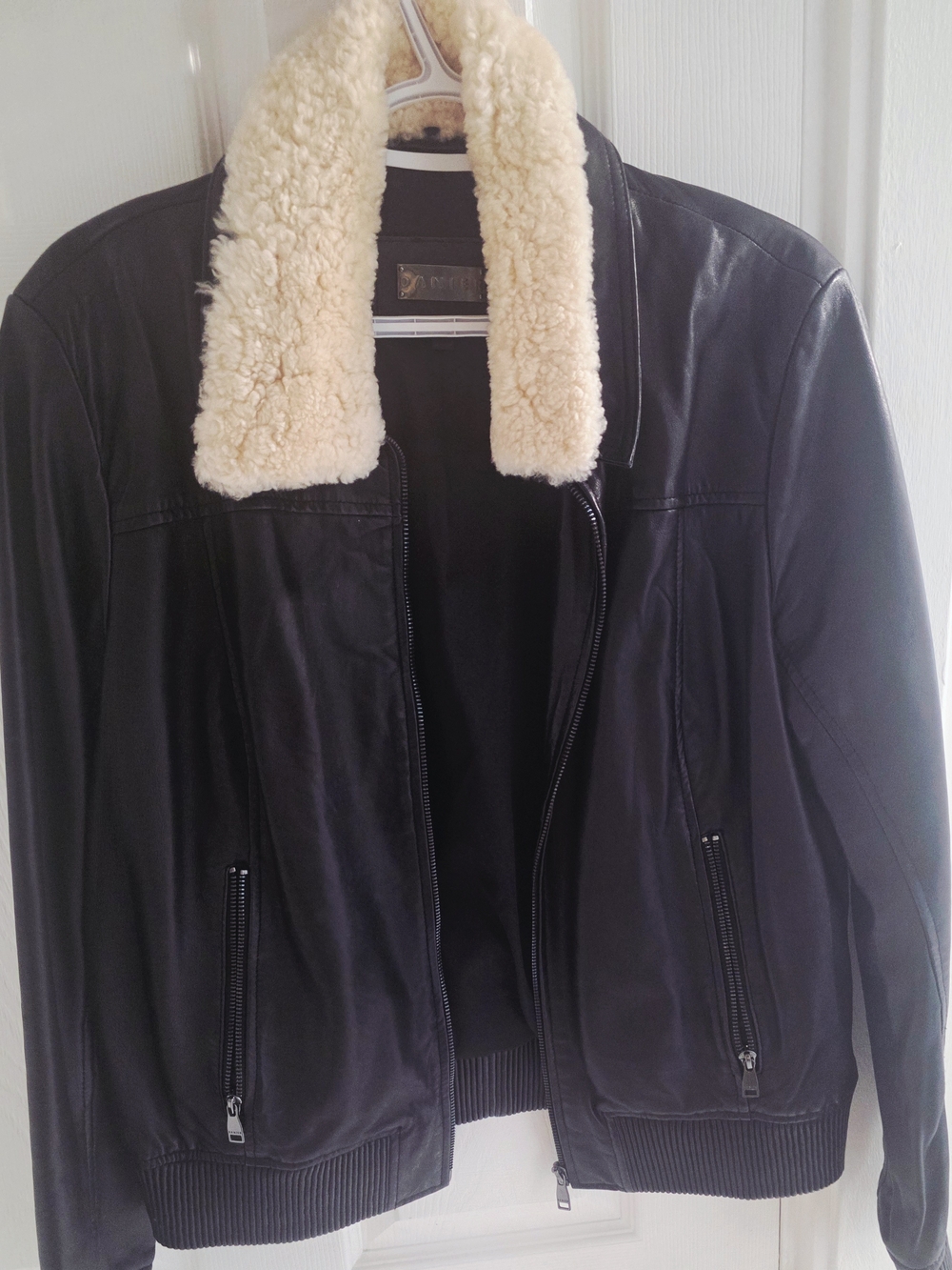 Shearling Collar geenuine leather jacket